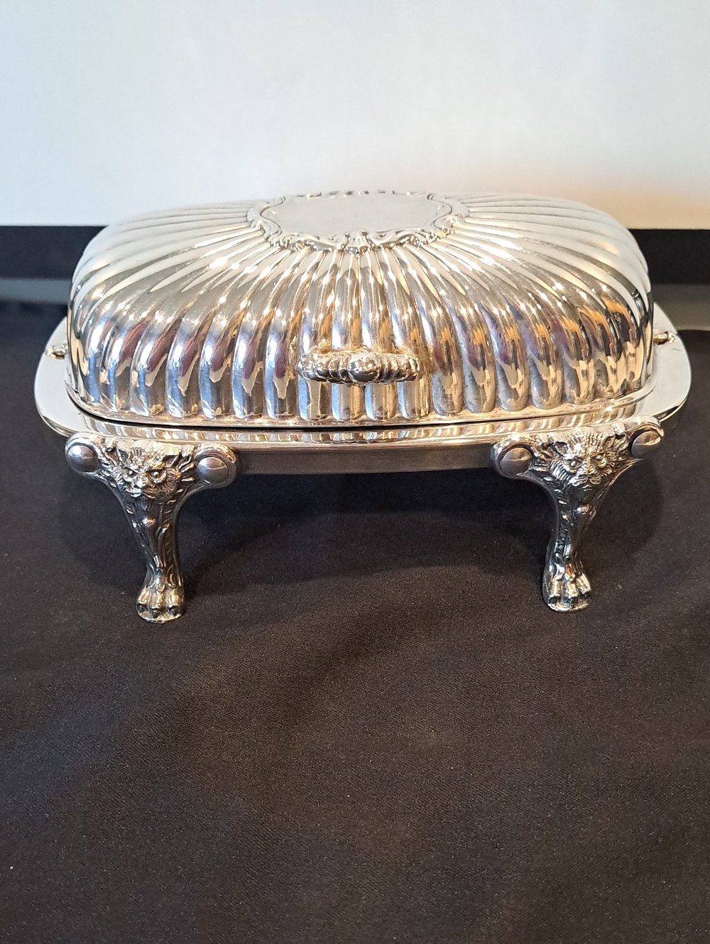 Vtg MCM Victorian Roll-Top Silver-Plated Butter Dish W/Glass Insert. VG Cond.